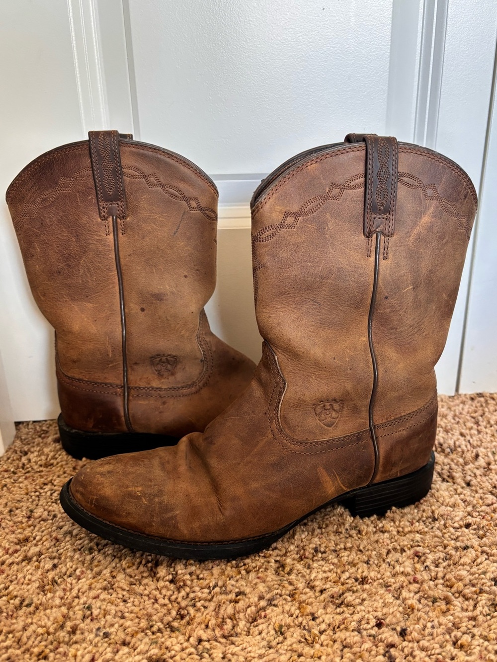 Ariat Women's Brown Leather Heritage Boots